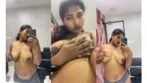 Tamil Girl Big Boobs Tease on Video Call