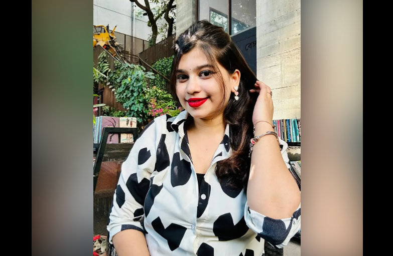 Rima Akter Nude XXX Leaked Tits Exposed & Shaving Her Black Pussy By Spreading Legs